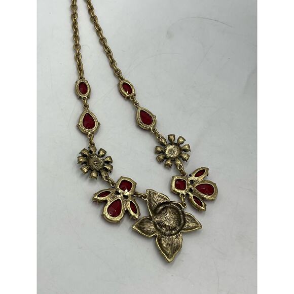 The Delta Box Red Purple Rhinestone Floral Statement Necklace Costume Jewelry - Picture 8 of 8